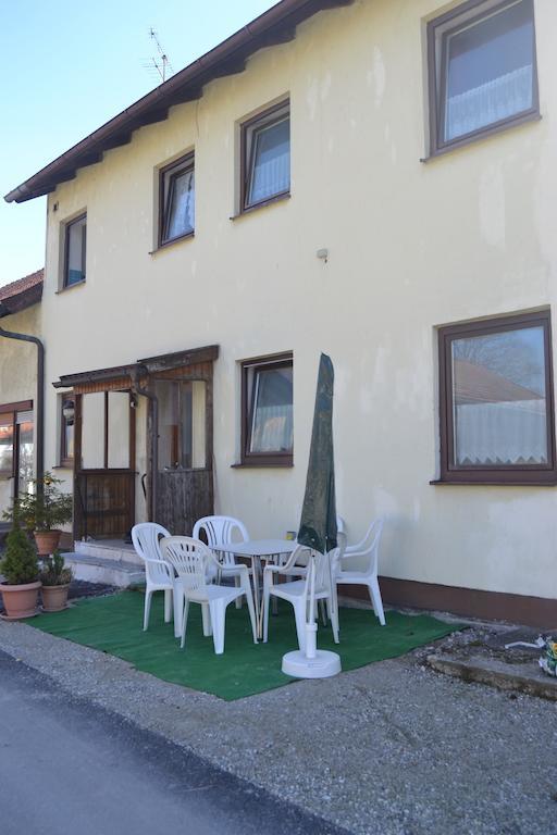 Gastehaus Sebastian Guest House Erding Room photo